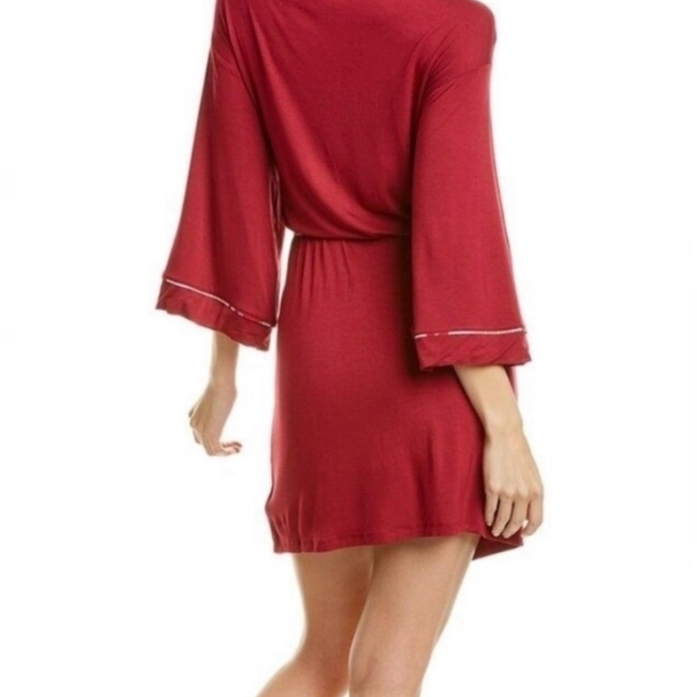 Hale Bob Burgundy Women's Robe - Picture 2 of 11